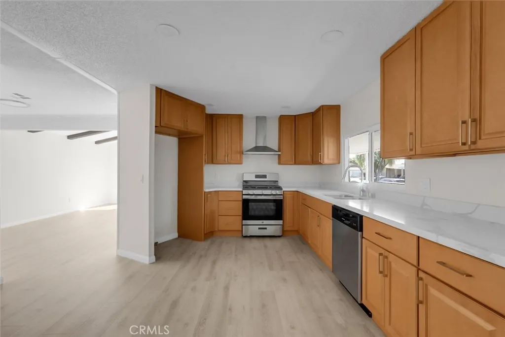 Additional image 36 of 121 Ketch Lane, Modesto, CA 95356