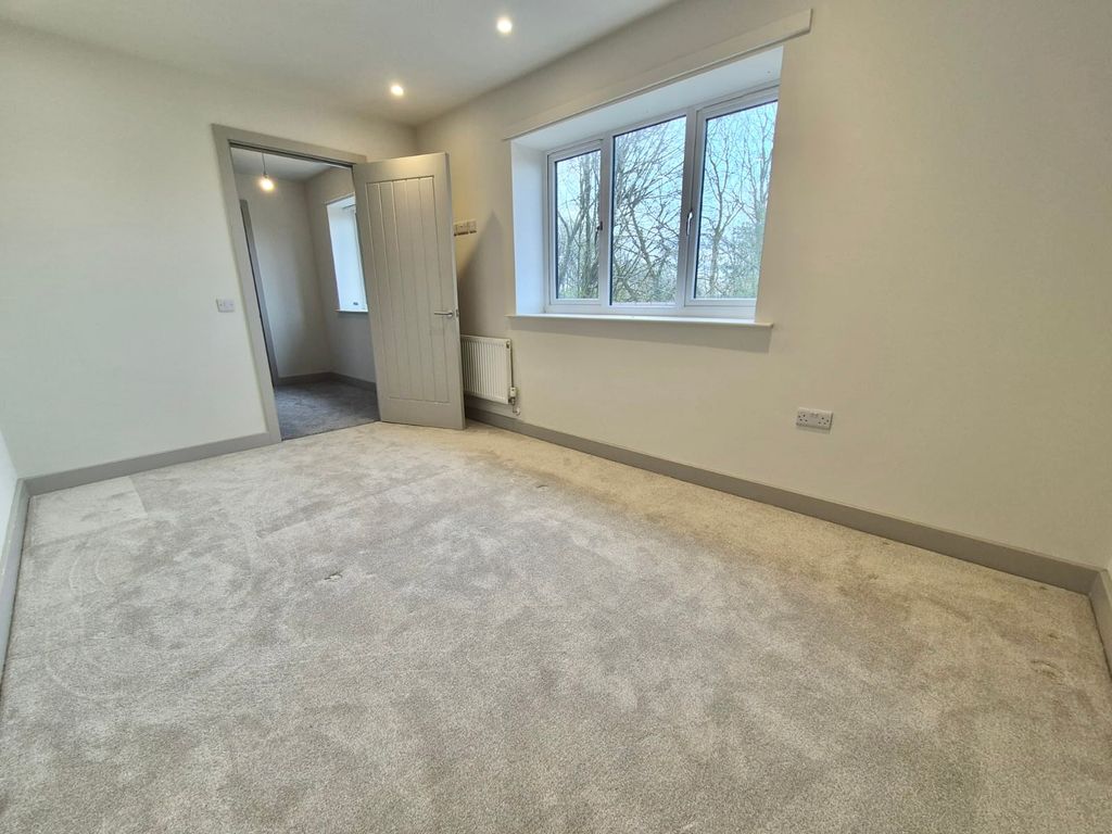Additional image 14 of 6 bed detached house to rentPennyside Square, Loggerheads TF9