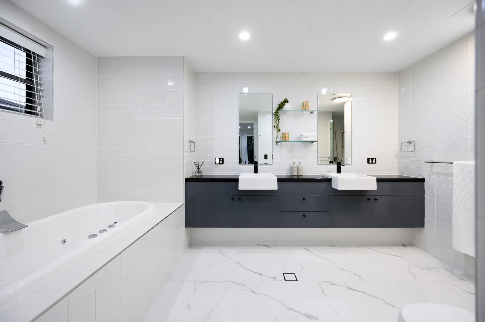 Additional image 23 of 5228 Bay Hill Terrace, Sanctuary Cove QLD 4212