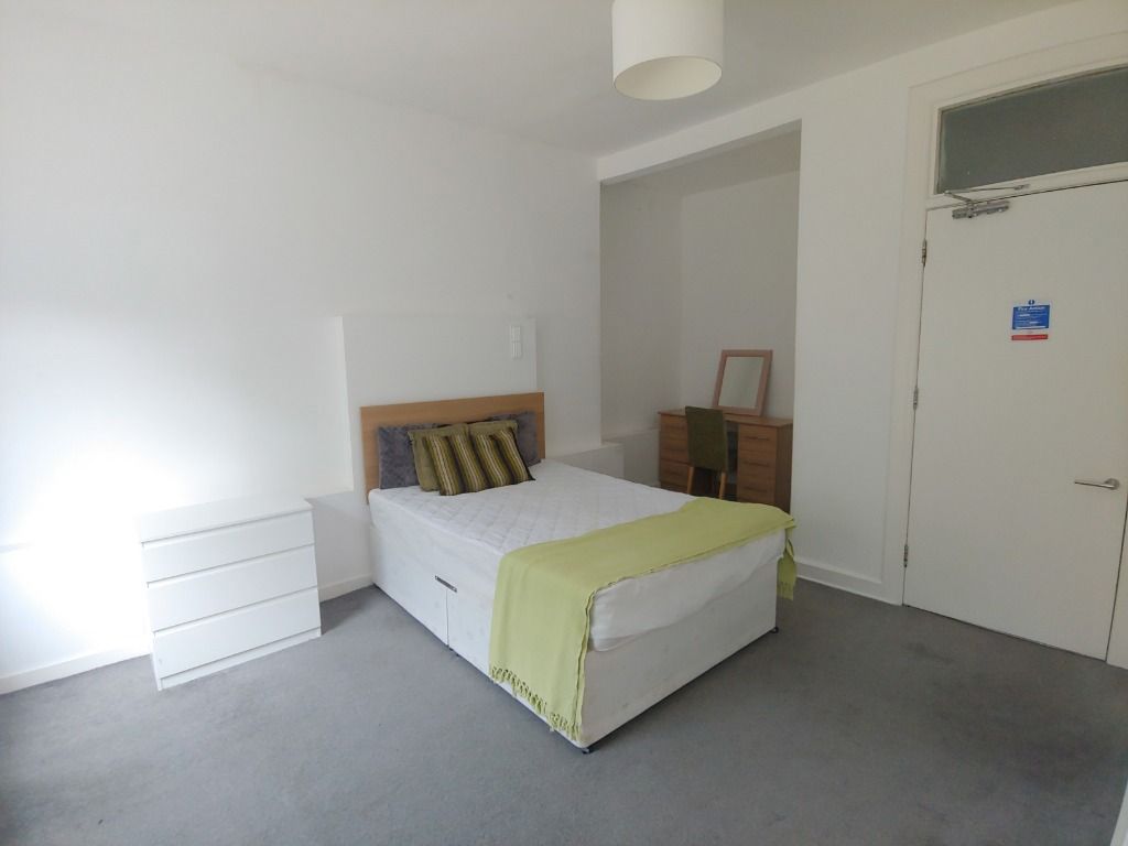 Additional image 5 of 3 bed flat to rentBarnton Street, Stirling Town, Stirling FK8