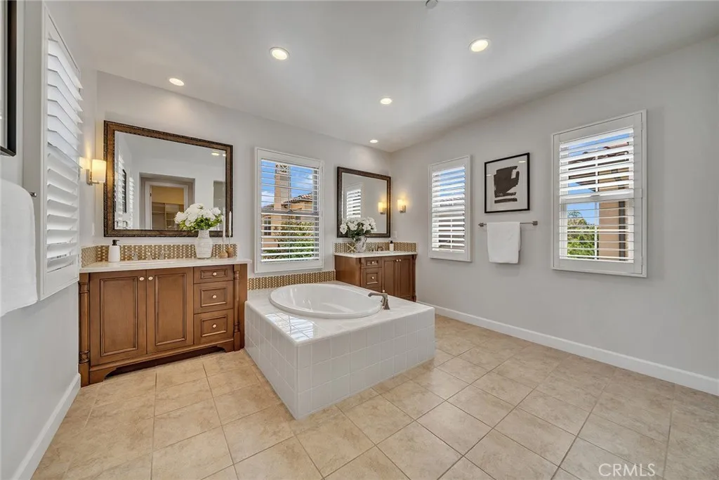 Additional image 23 of 80 Rossmore, Irvine, CA 92620