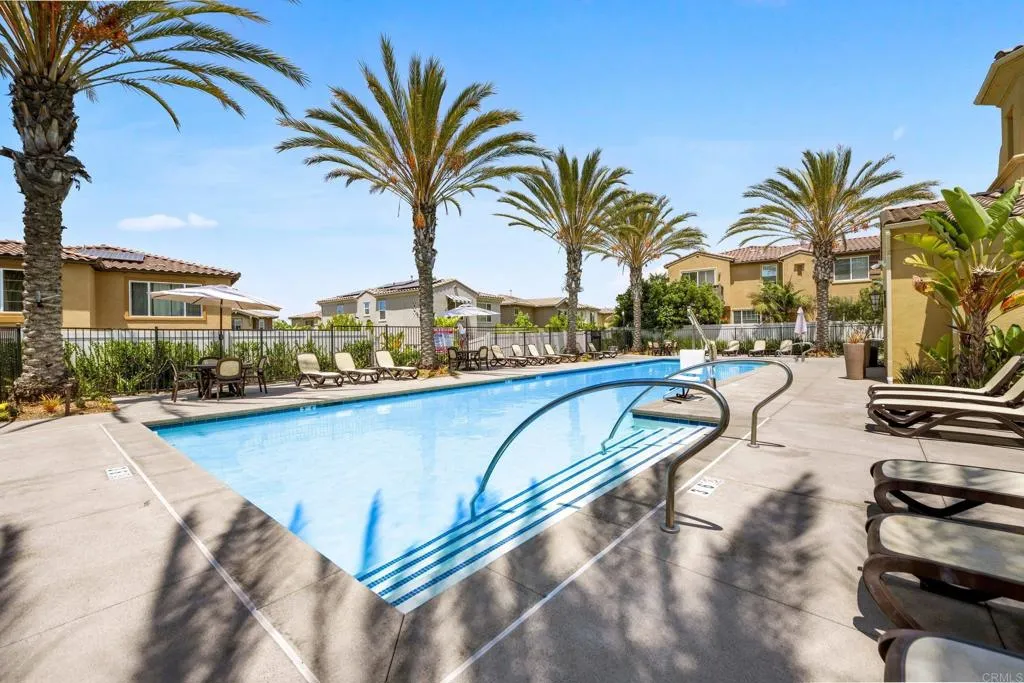 1175 Via Lucero, Oceanside, CA 92056