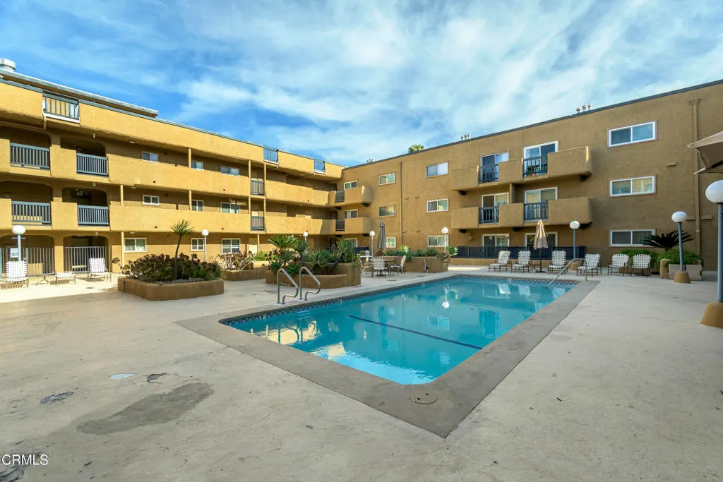 355 S Madison Ave Unit 212, Pasadena, CA 91101