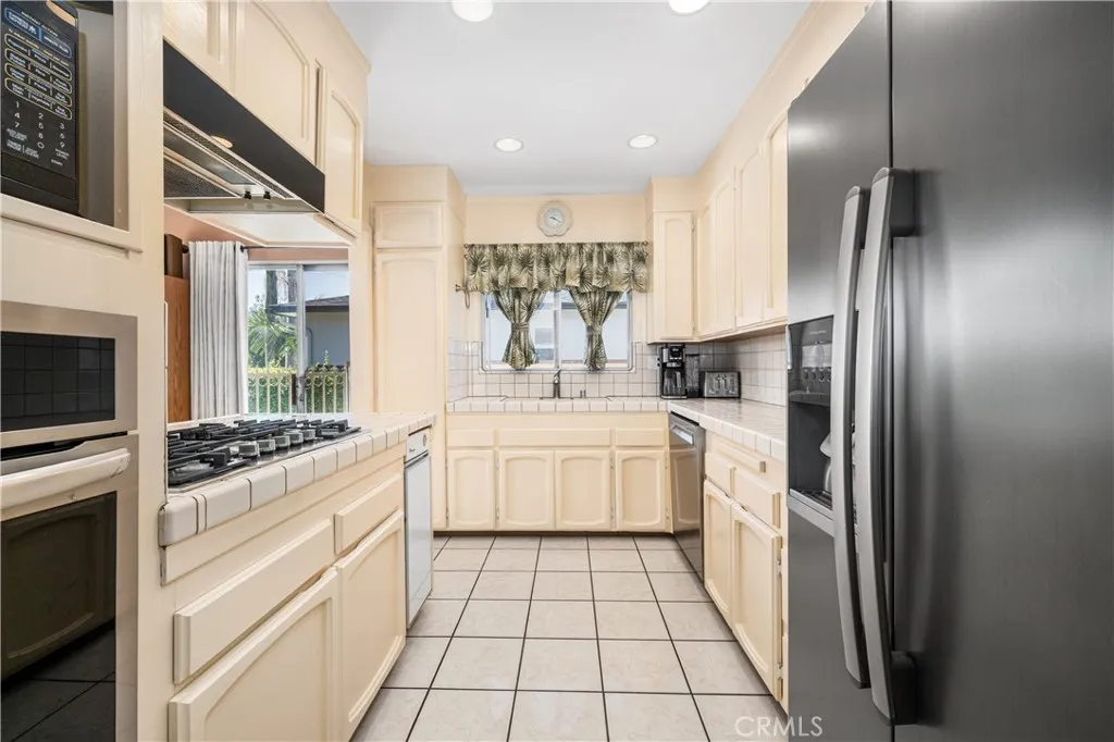 Additional image 17 of 3141 San Anseline Ave, Long Beach, CA 90808