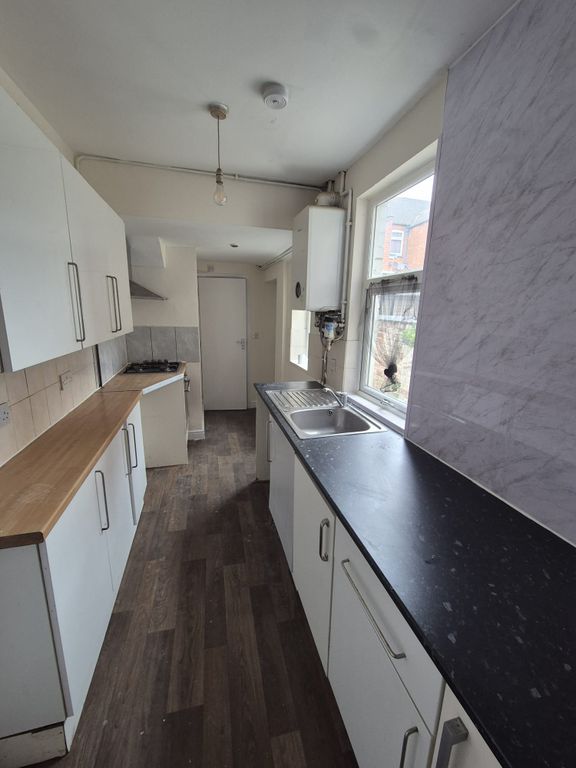 Additional image 3 of 3 bed terraced house to rentLatimer Street, Leicester LE3