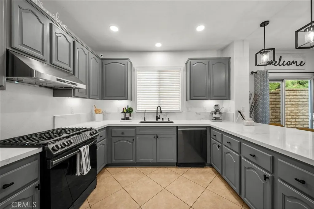 Additional image 18 of 28341 Willow Court, Saugus, CA 91350
