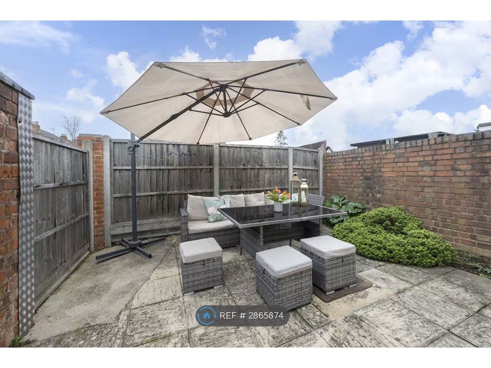 Additional image 5 of 6 bed terraced house to rentBristol Road, Gloucester GL1