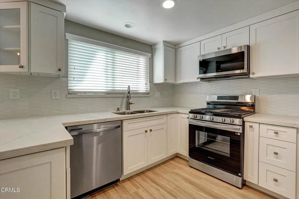 Additional image 12 of 719 E Tujunga Ave Unit B, Burbank, CA 91501