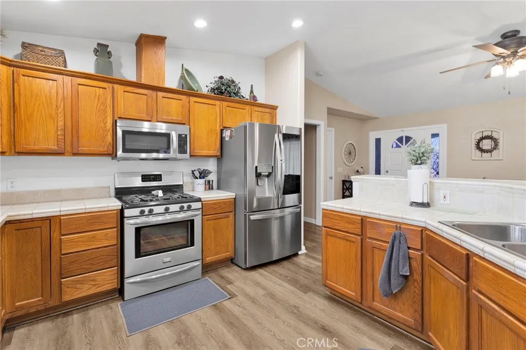 Additional image 63 of 21237 South Road, Apple Valley, CA 92307
