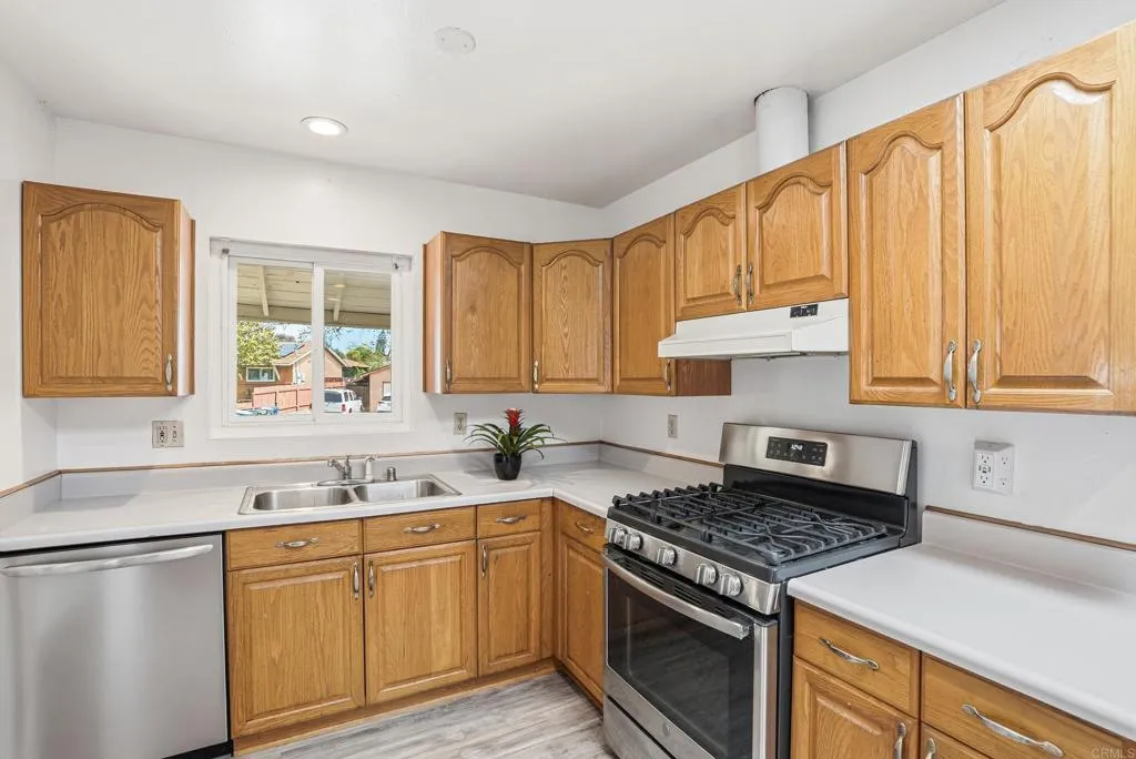 Additional image 6 of 1922 Dartmoor Dr, Lemon Grove, CA 91945