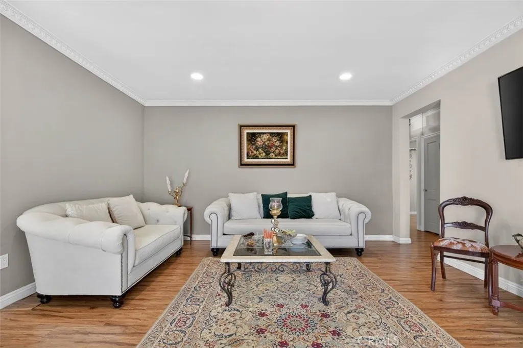 Additional image 6 of 820 S Kenneth, Burbank, CA 91501