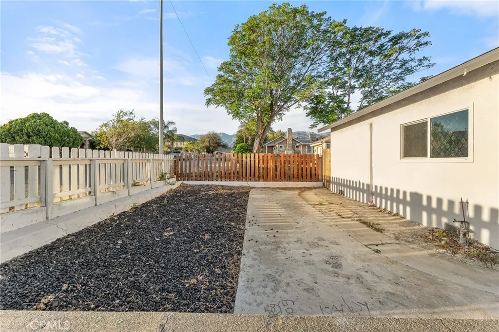 Additional image 33 of 906 N Allen Street, Banning, CA 92220