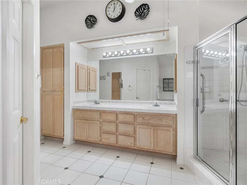 Additional image 88 of 16992 Joshua Rd, Apple Valley, CA 92307