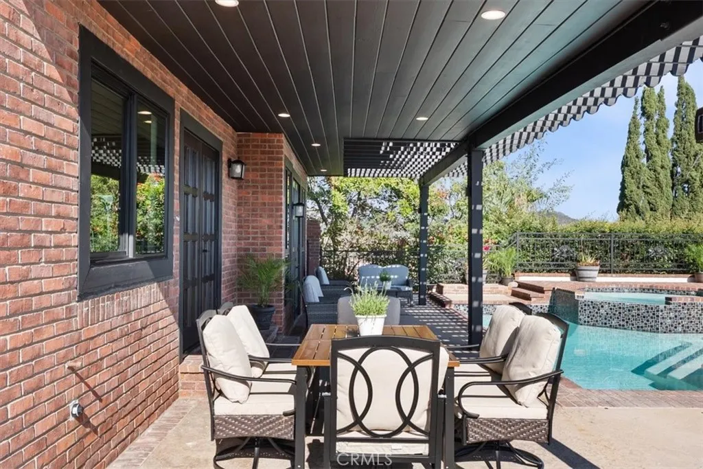 Additional image 84 of 834 Moorside Drive, Glendale, CA 91207