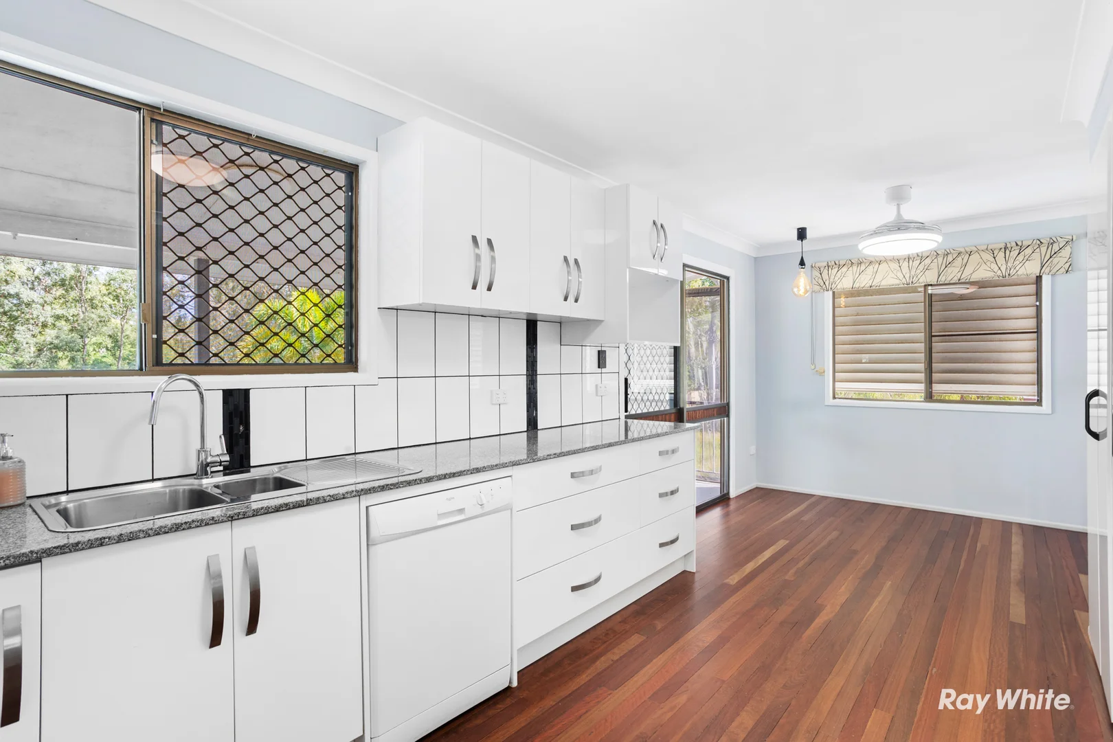 Additional image 3 of 8 Cant Street, Kawana QLD 4701