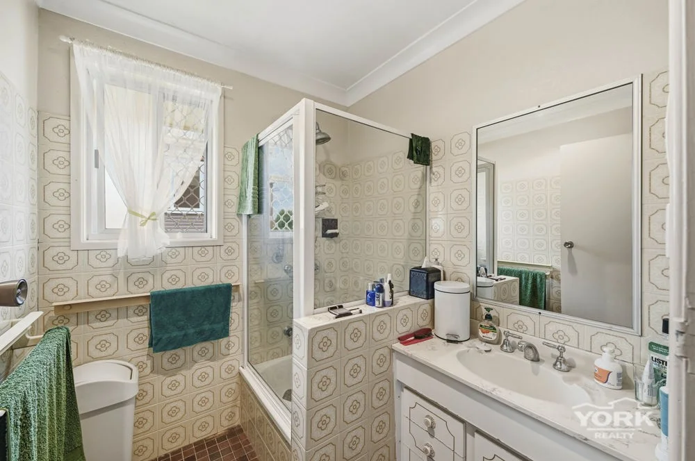 Additional image 15 of Centenary Heights QLD 4350
