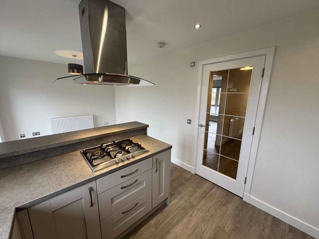 Additional image 9 of 3 bed semi-detached house to rent3 Strathgray Wynd, Dundee DD2