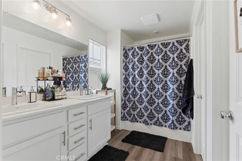 Additional image 47 of 8716 Akero Ave, Bakersfield, CA 93307