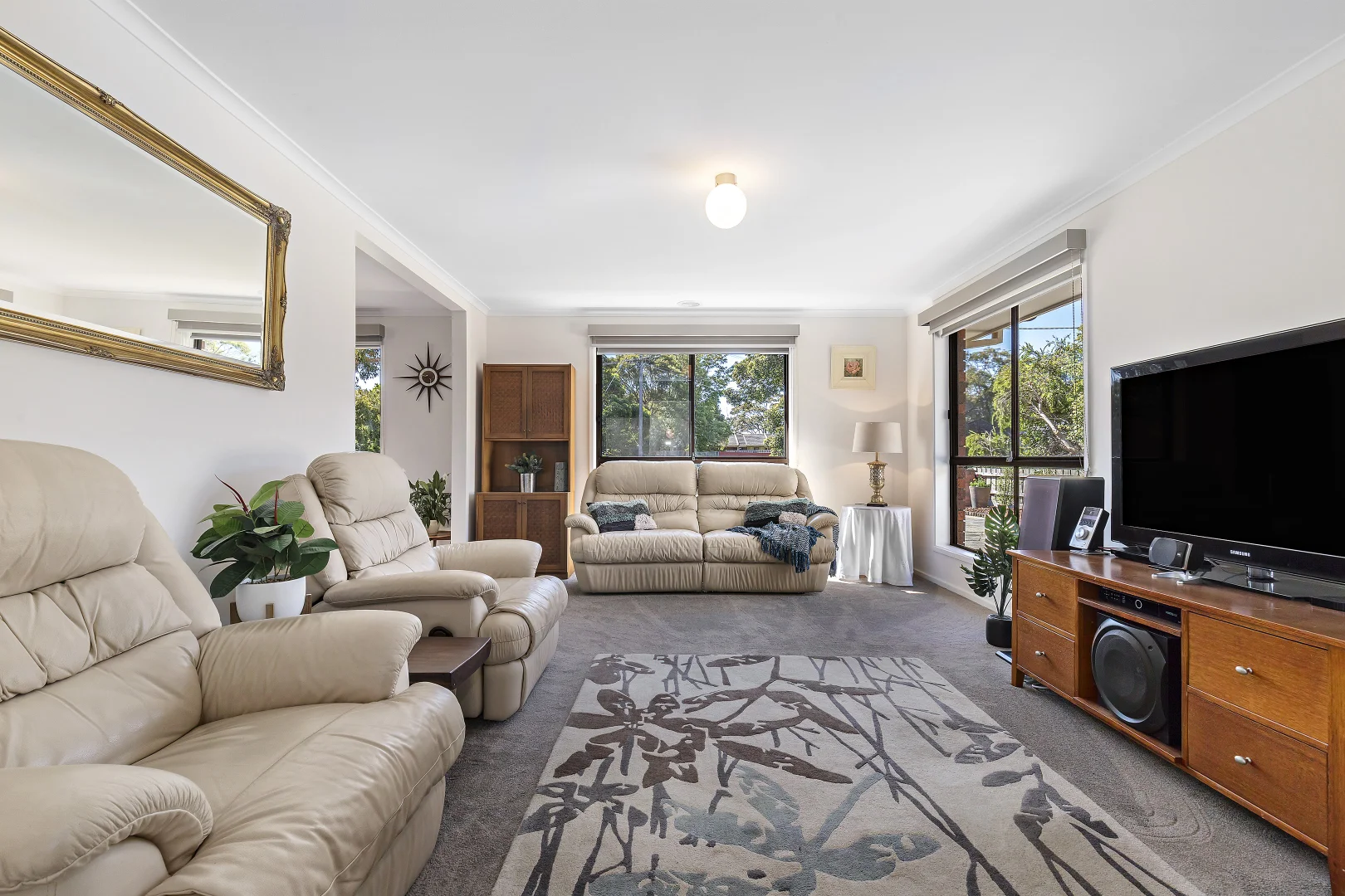 Additional image 3 of 35 Woodvale Grove, Rosebud VIC 3939