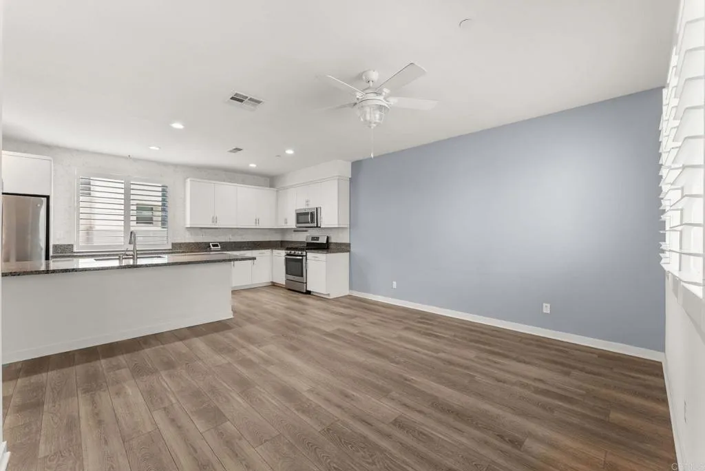 Additional image 38 of 2137 Stellar Way Unit 3, Chula Vista, CA 91915