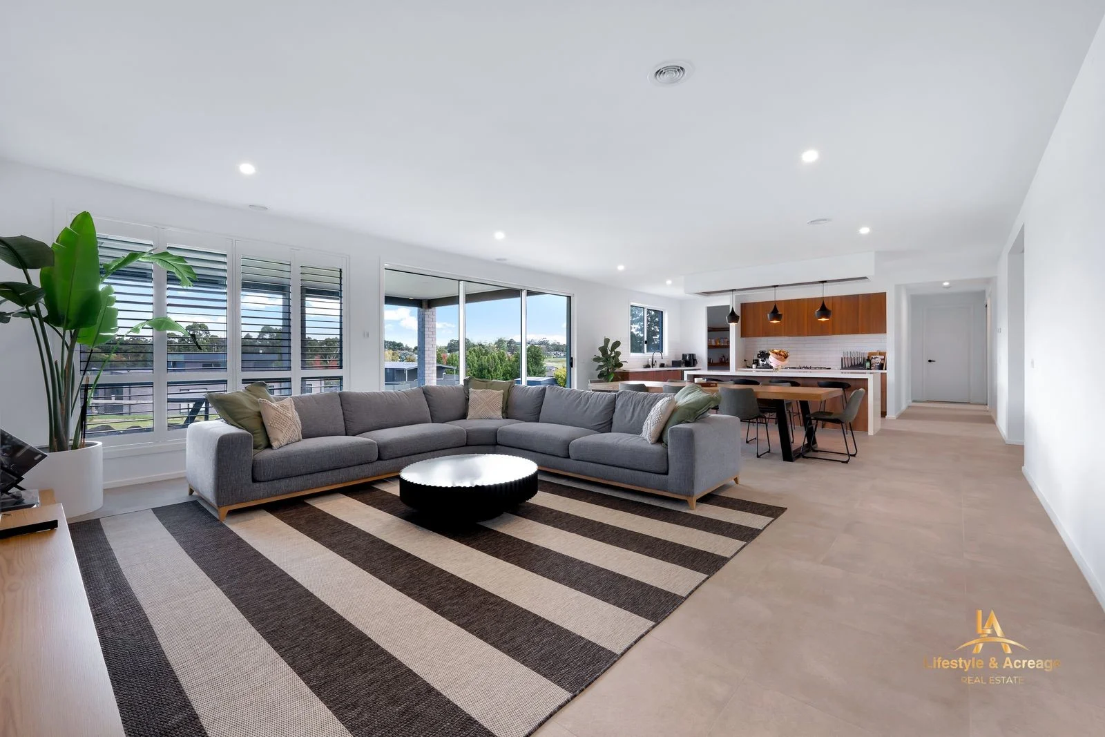 Additional image 10 of 26 ROYAL PINES DRIVE, Drouin VIC 3818