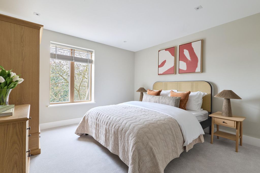 Additional image 15 of 4 bed flat to rentFlat 6, Hills Road, Cambridge CB2