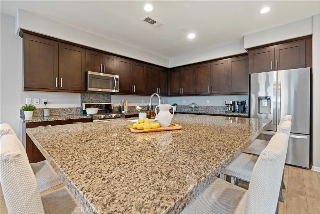 Additional image 15 of 25140 Golden Maple Drive, Canyon Country, CA 91321