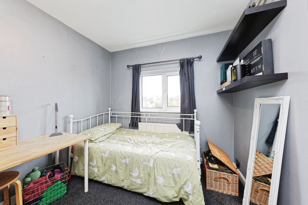 Additional image 10 of 3 bed semi-detached house for saleBursill Crescent, Ramsgate, Kent CT12