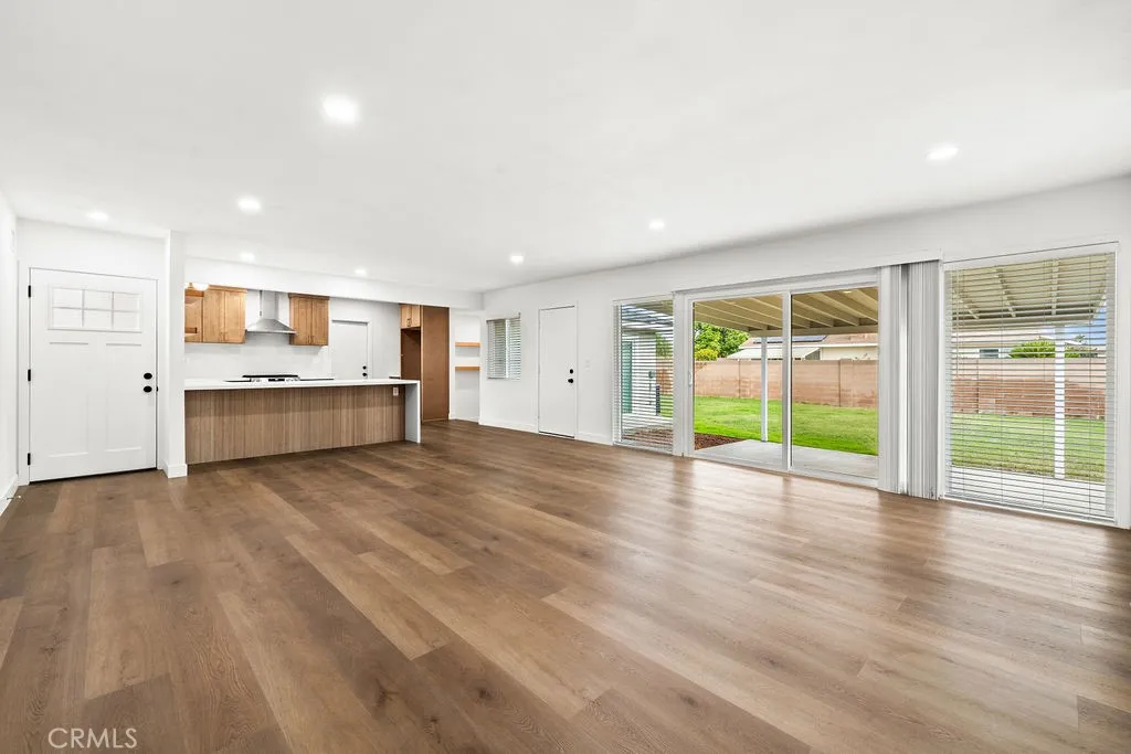 Additional image 46 of 2177 W Midwood Ln, Anaheim, CA 92804