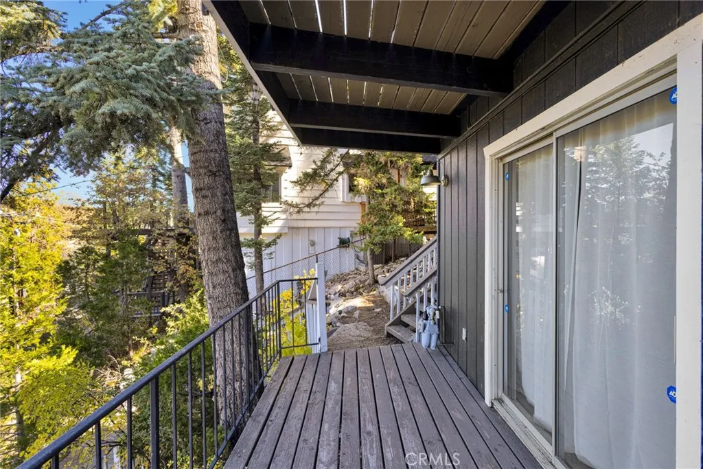 Additional image 8 of 28919 Palisades Dr, Lake Arrowhead, CA 92352