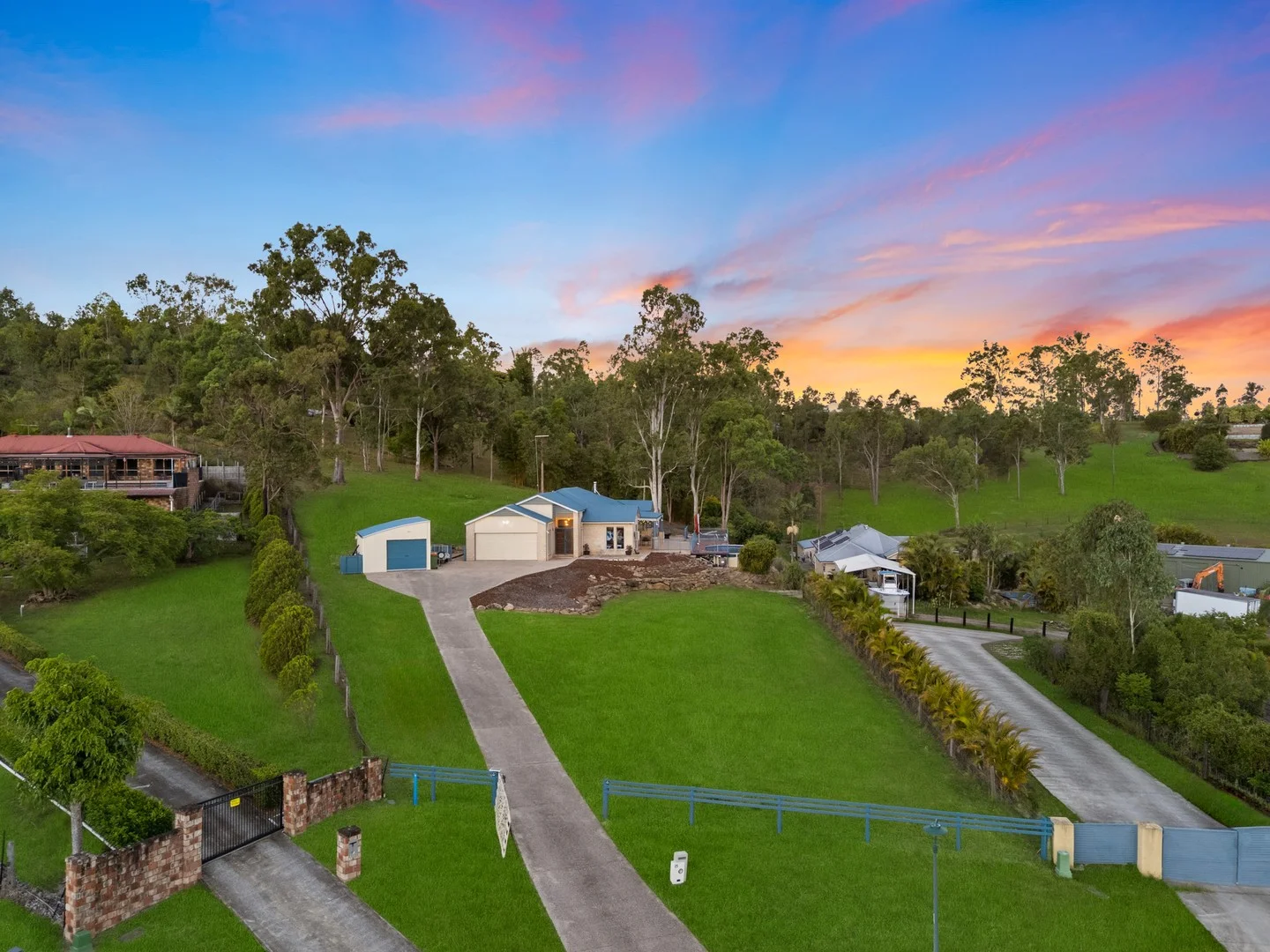 15 Friendship Court, Mundoolun QLD 4285