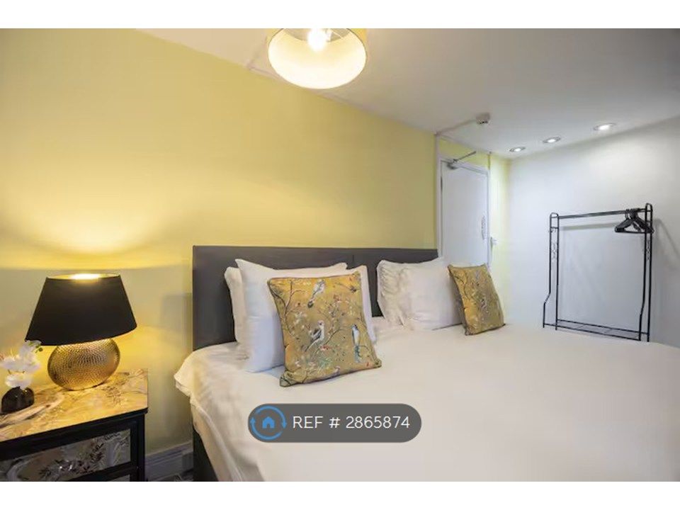 Additional image 12 of 6 bed terraced house to rentBristol Road, Gloucester GL1