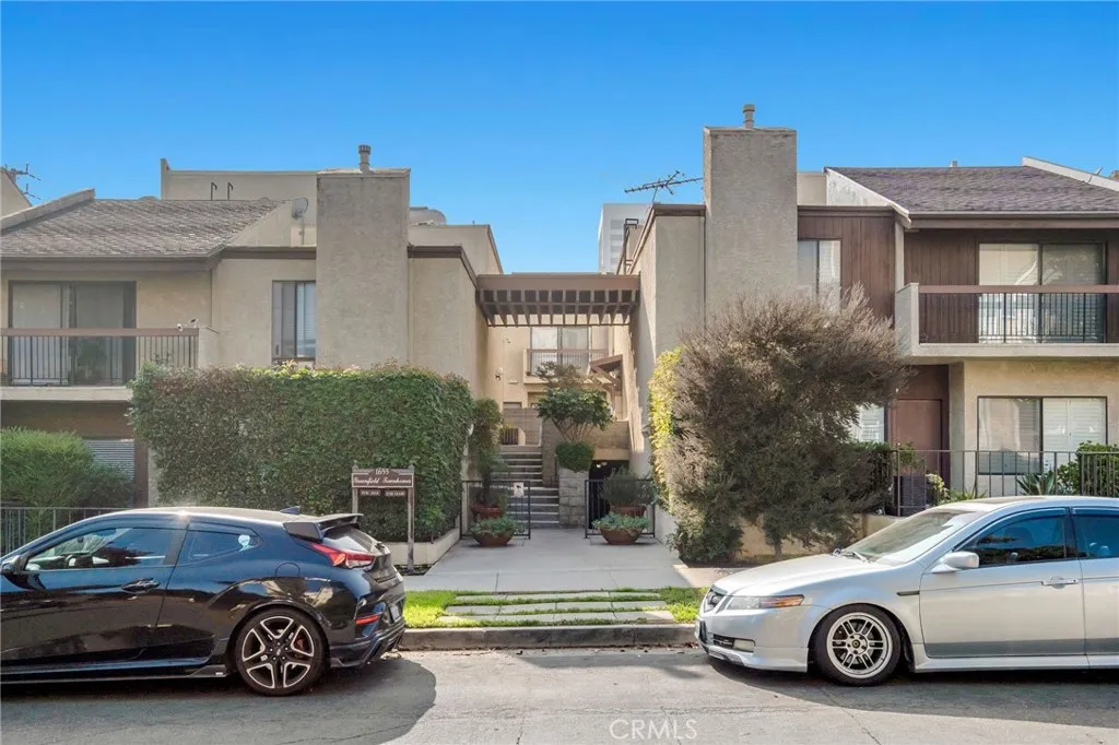 1655 Greenfield Avenue Unit 14, Westwood - Century City, CA 90025