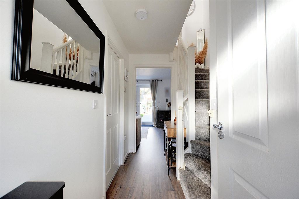 Additional image 9 of 2 bed semi-detached house to rentPadley Close, Bulwell, Nottingham NG6