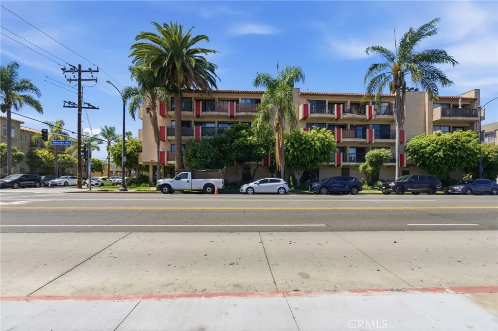 Additional image 30 of 605 Redondo Ave Unit 304, Long Beach, CA 90814