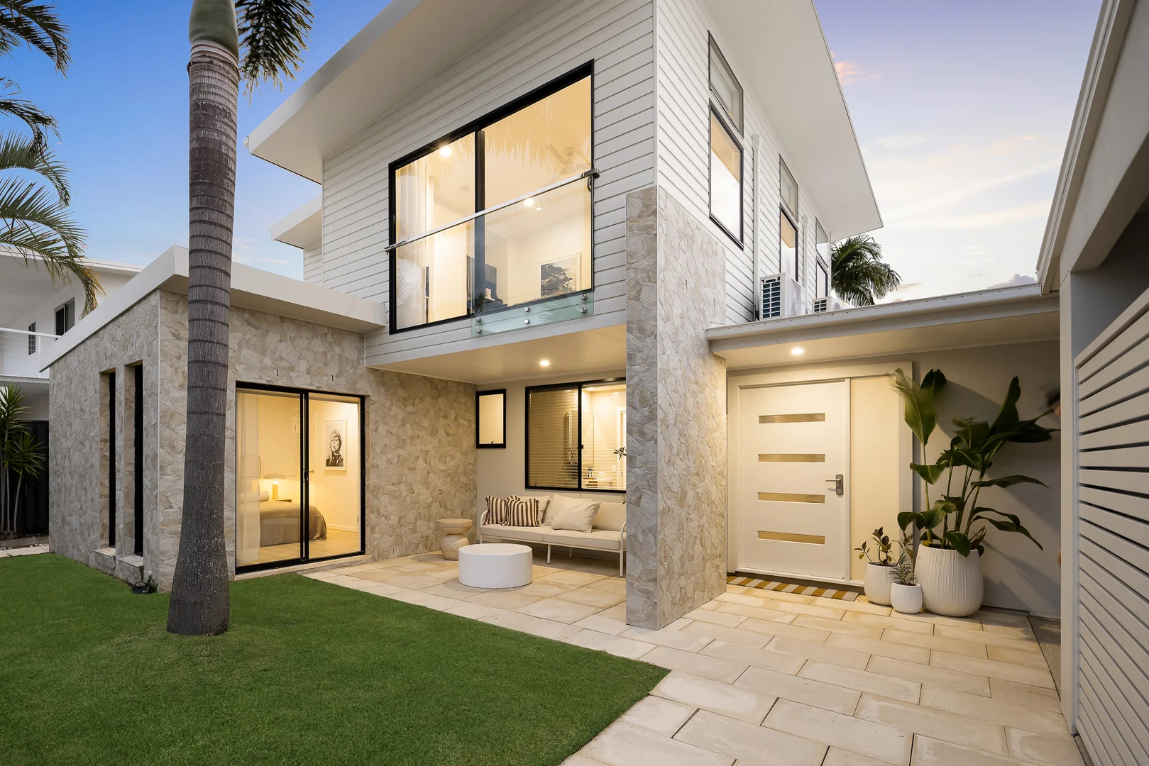Additional image 7 of 19 Key West, Broadbeach Waters QLD 4218