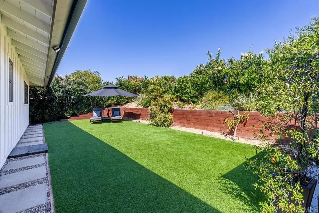 Additional image 28 of 8675 Glenwick Lane, La Jolla, CA 92037