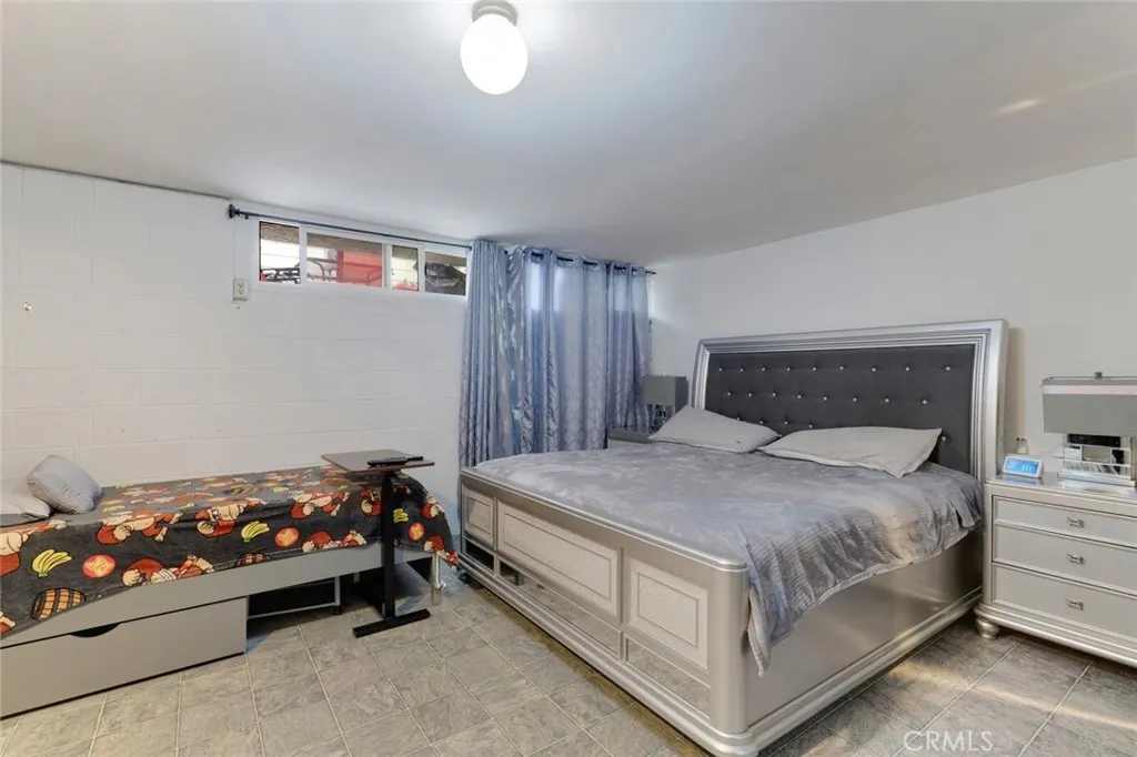 Additional image 57 of 10231 Independence Ave Unit C17, Chatsworth, CA 91311