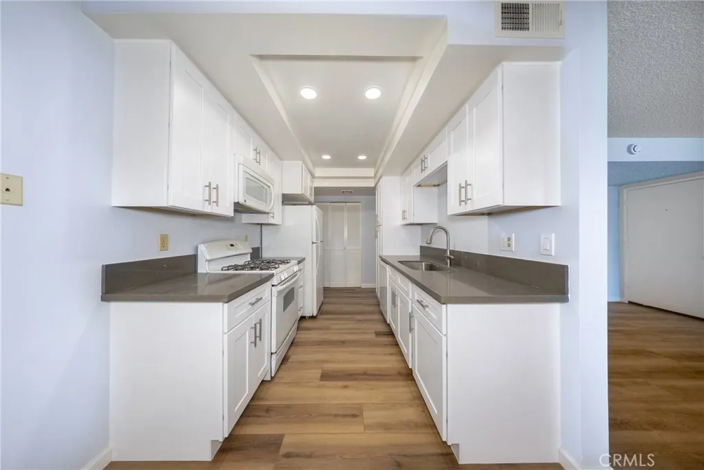 Additional image 46 of 3118 Little Mountain #A Dr, San Bernardino, CA 92405