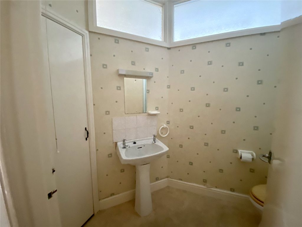 Additional image 10 of 2 bed flat to rentFlat 1, Albion Stores, Clarence Street, Pembroke Dock SA72
