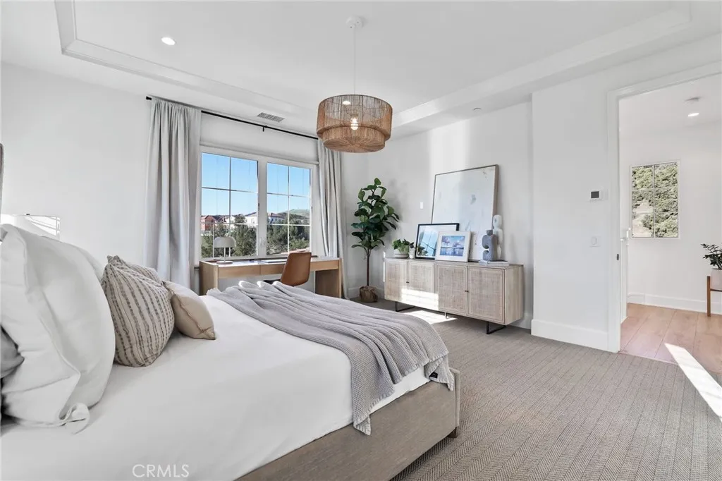 Additional image 95 of 103 Vigna, Irvine, CA 92602