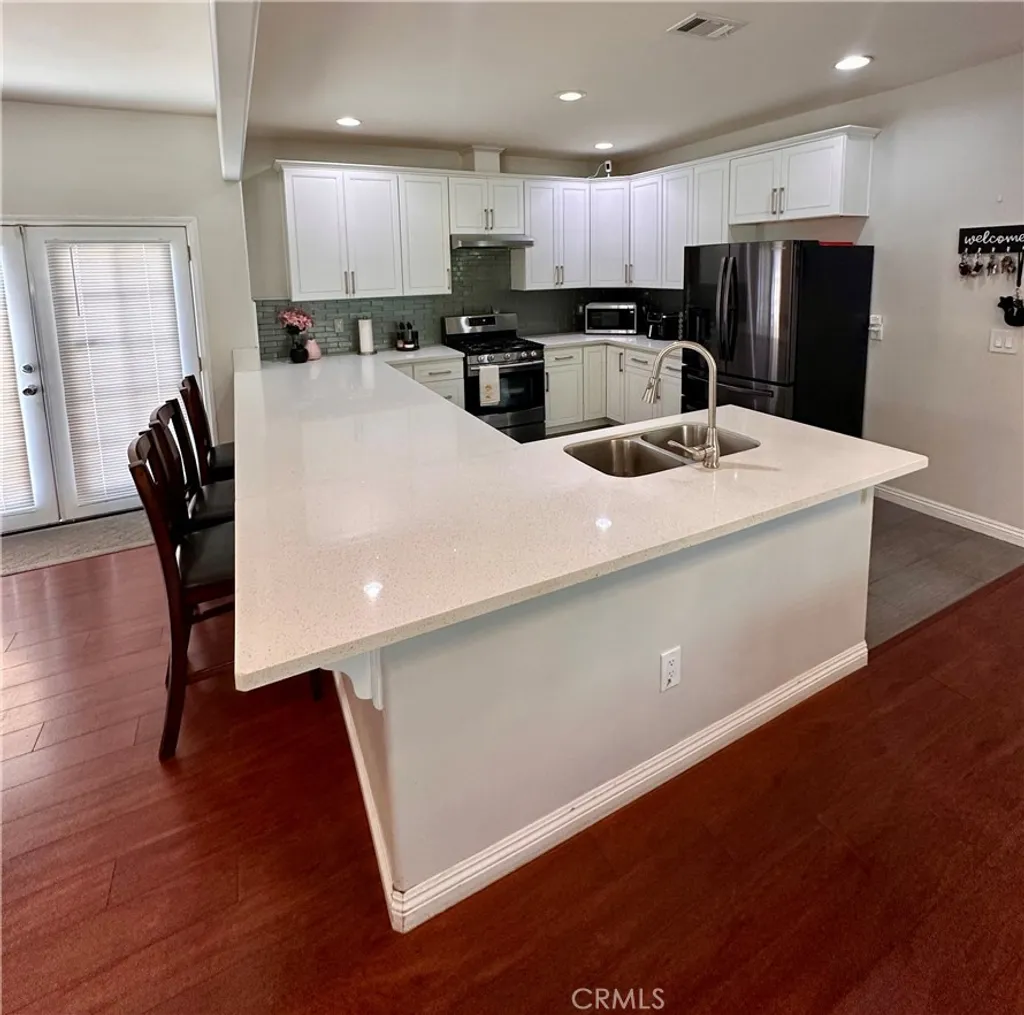 Additional image 10 of 514 W Randall Ave, Rialto, CA 92376