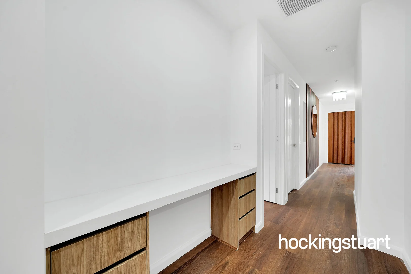 8 Davis Circuit, Wollert VIC 3750 photo 4