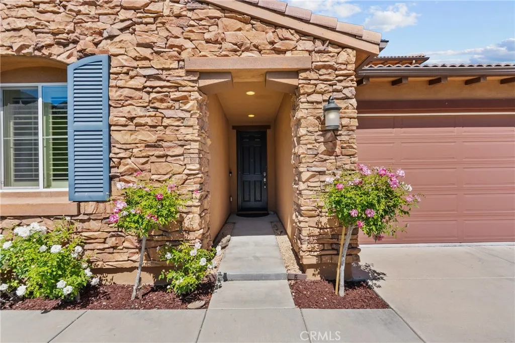 Additional image 4 of 24557 Rosette Ln, Valencia, CA 91354