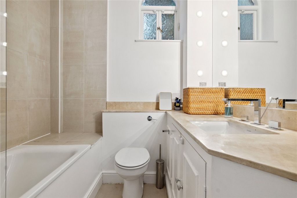 Additional image 10 of 4 bed town house to rentFulton Mews, London W2