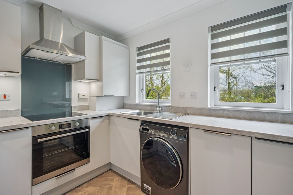 Additional image 5 of 2 bed flat to rentColquhoun Street, Stirling, Stirlingshire FK7