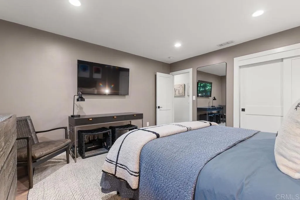 Additional image 24 of 8675 Glenwick Lane, La Jolla, CA 92037