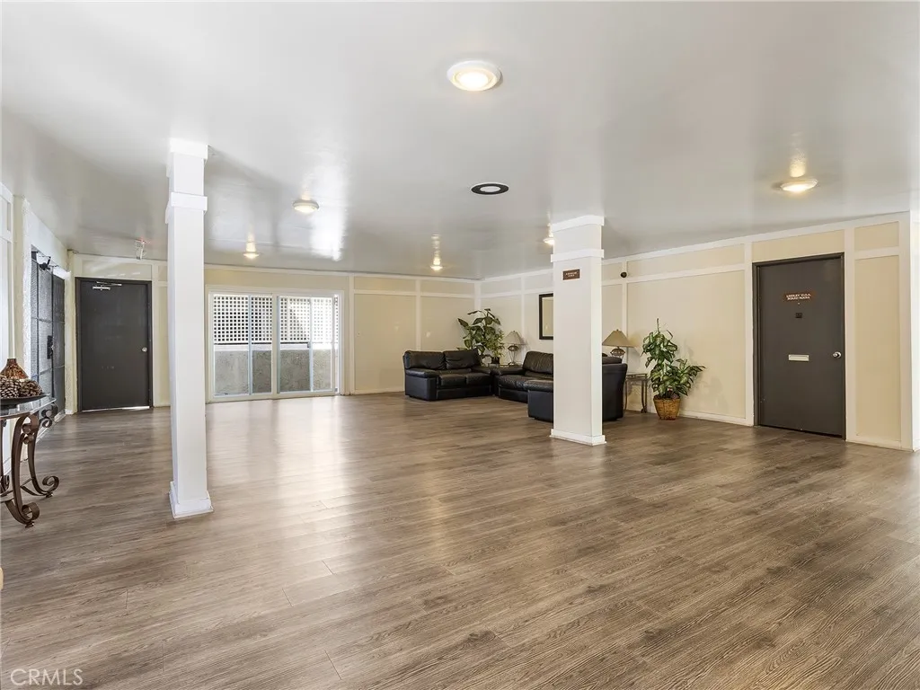Additional image 45 of 5412 Lindley Avenue Unit 108, Encino, CA 91316