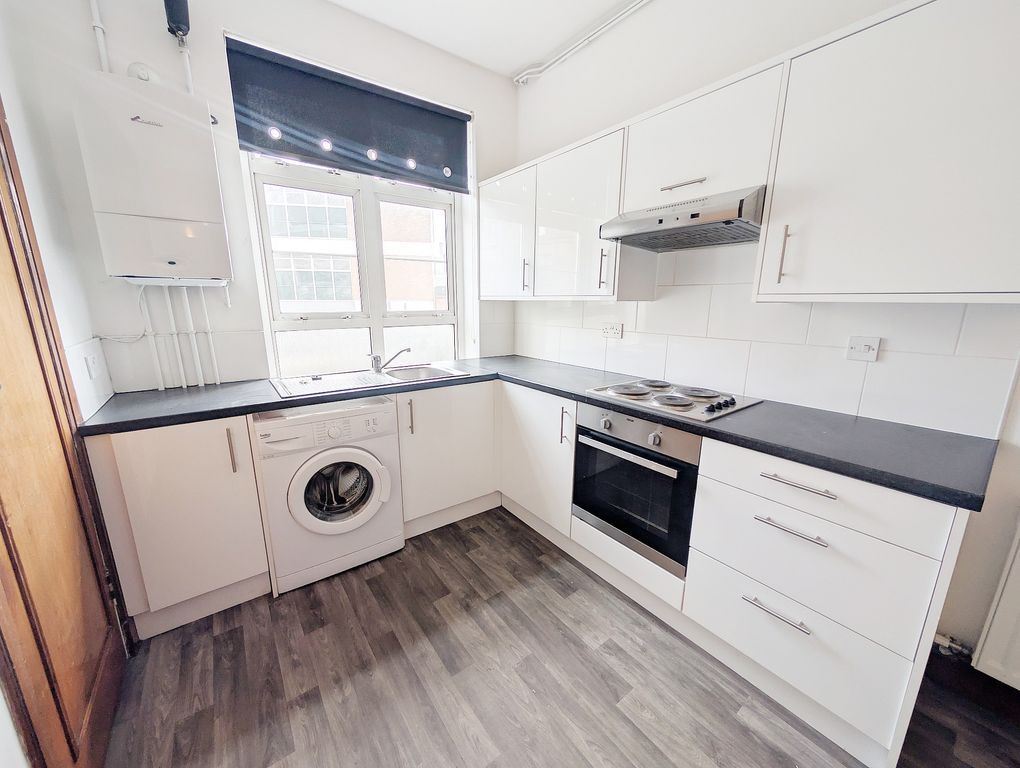 Additional image 4 of 2 bed flat to rentCockburn Street, Falkirk FK1