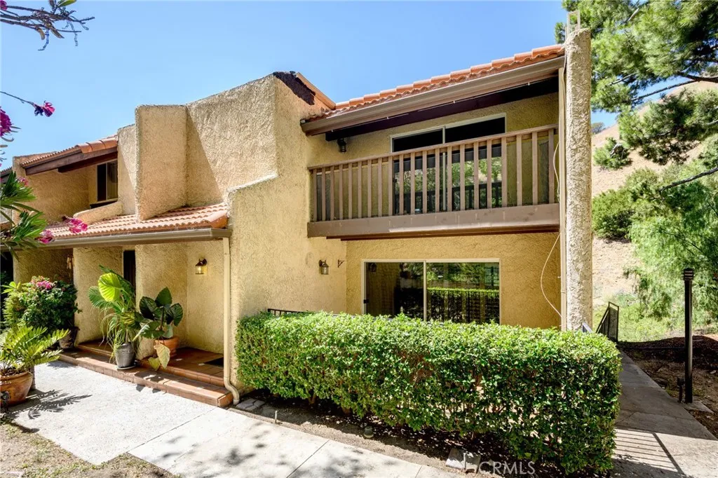 Additional image 2 of 9555 Via Venezia, Burbank, CA 91504